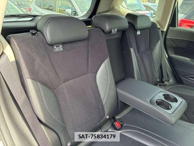 Subaru FORESTER 2022-02 7933896-3