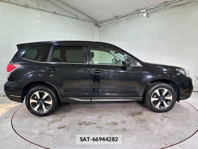 Subaru FORESTER 2016-11 7936314-13