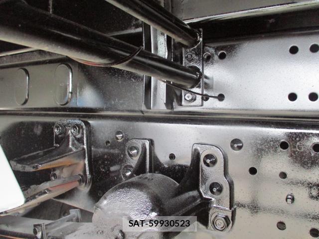 Isuzu FORWARD 2015-04 7934664-11