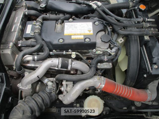 Isuzu FORWARD 2015-04 7934664-18