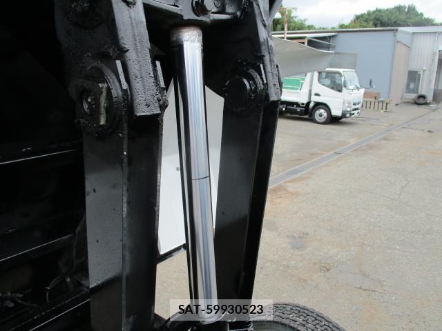 Isuzu FORWARD 2015-04 7934664-9