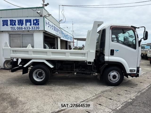 Isuzu FORWARD 2017-06 7935860-3