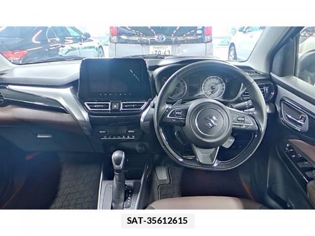 Suzuki Fronx 2025-03 7936623-2