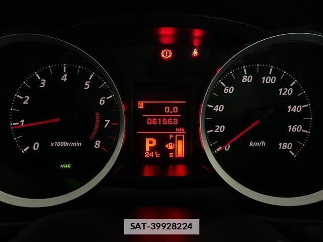 Mitsubishi GALANT FORTIS 2014-12 7936980-13