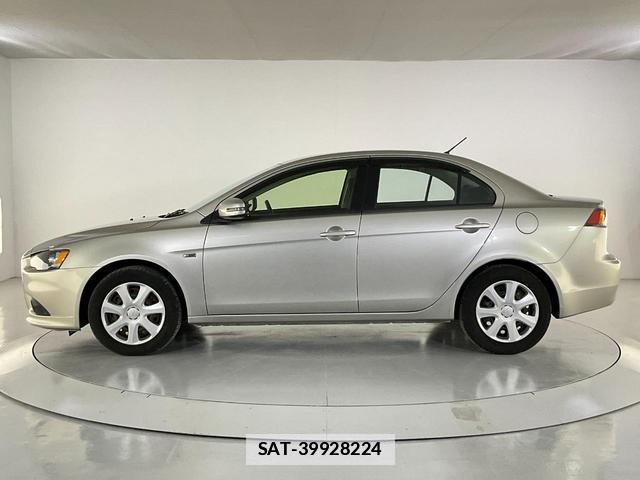 Mitsubishi GALANT FORTIS 2014-12 7936980-6