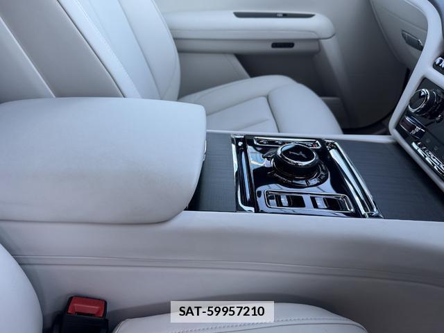 ROLLS-ROYCE GHOST 2021-09 7937437-13