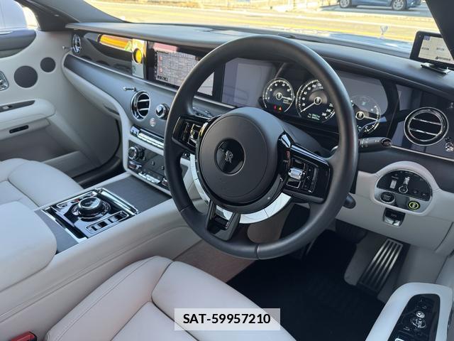 ROLLS-ROYCE GHOST 2021-09 7937437-15