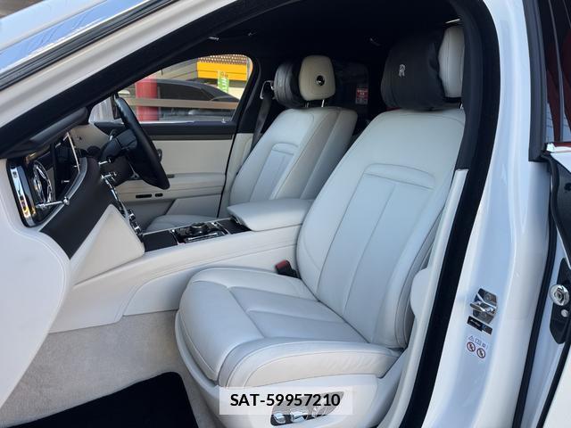 ROLLS-ROYCE GHOST 2021-09 7937437-7