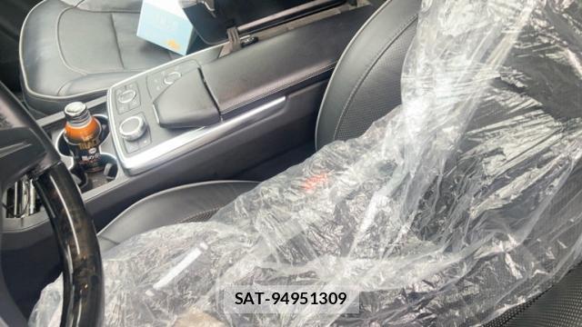 Mercedes Benz GL-CLASS 2013-04 7933999-4