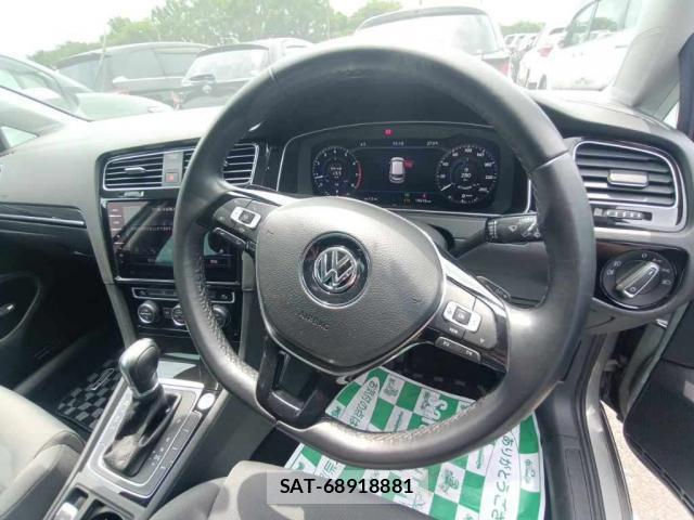 VolksWagen GOLF 2019-09 7936030-2