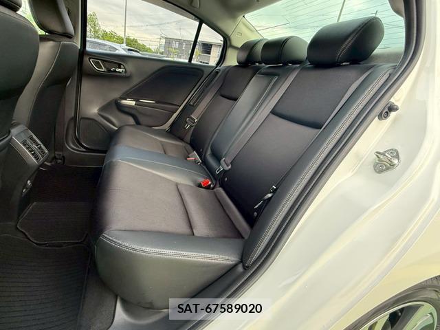 Honda GRACE 2015-04 7936223-17