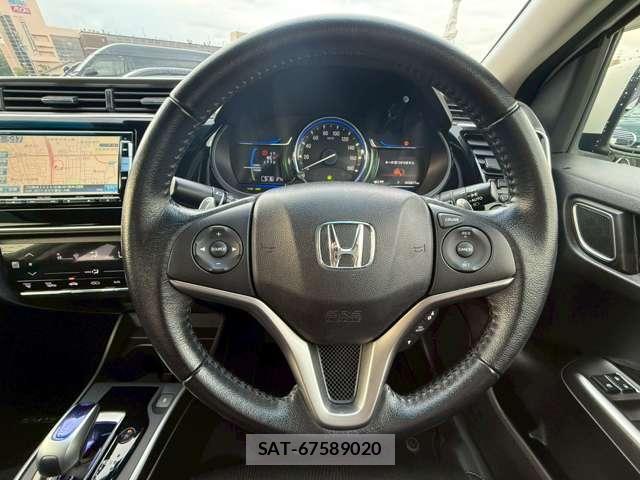 Honda GRACE 2015-04 7936223-18