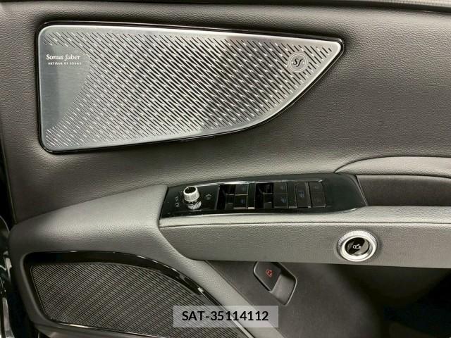 Maserati Grecale 2025-06 7935082-11