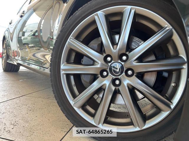 Lexus GS 2014-10 7936534-11