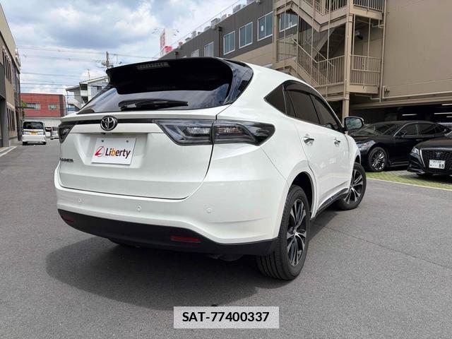 Toyota HARRIER 2015-09 7933950-13