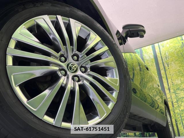 Toyota HARRIER 2021-10 7935090-12