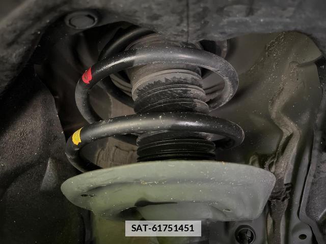 Toyota HARRIER 2021-10 7935090-19