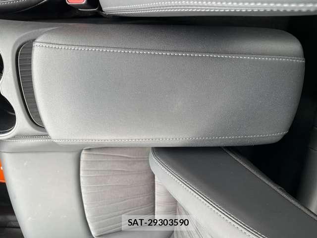 Toyota HARRIER 2024-09 7935109-12