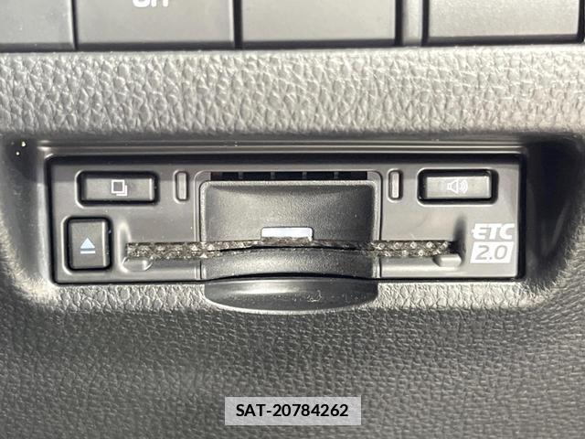 Toyota HARRIER 2024-05 7935237-6