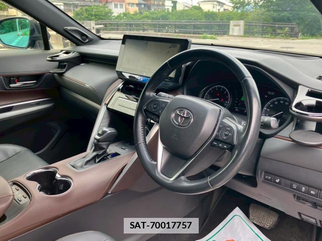 Toyota HARRIER 2022-05 7935254-13