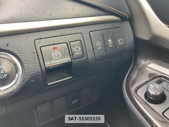 Toyota HARRIER 2017-09 7935631-15