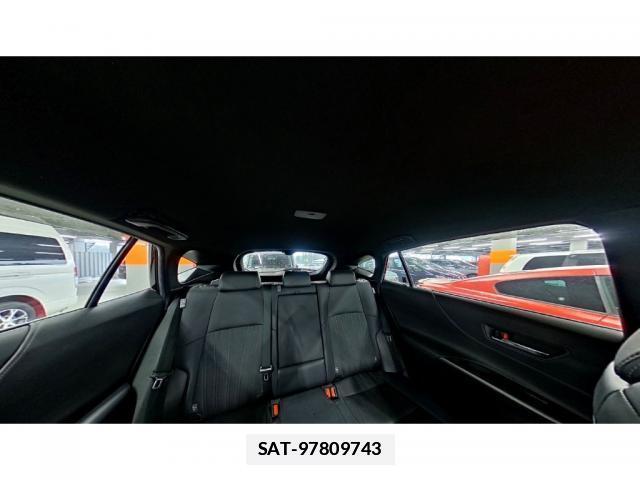 Toyota HARRIER 2020-11 7936624-7