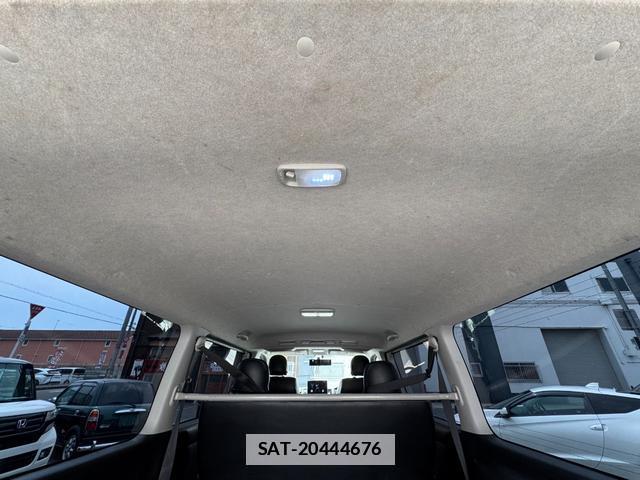 Toyota HIACE VAN 2014-09 7934080-12