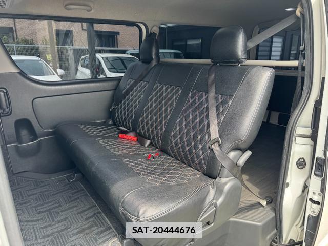 Toyota HIACE VAN 2014-09 7934080-17