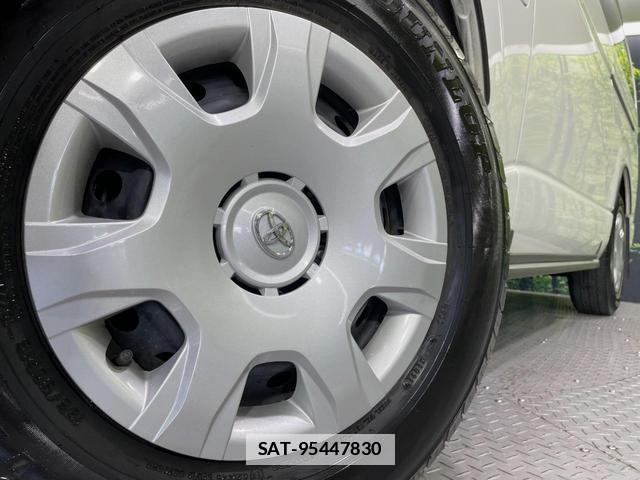 Toyota HIACE VAN 2023-04 7934135-12