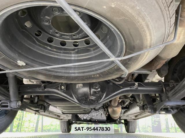Toyota HIACE VAN 2023-04 7934135-18