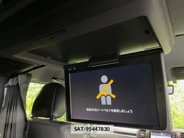 Toyota HIACE VAN 2023-04 7934135-4