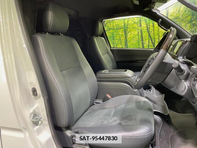 Toyota HIACE VAN 2023-04 7934135-7