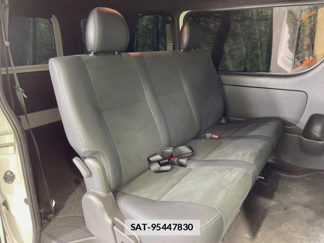 Toyota HIACE VAN 2023-04 7934135-8
