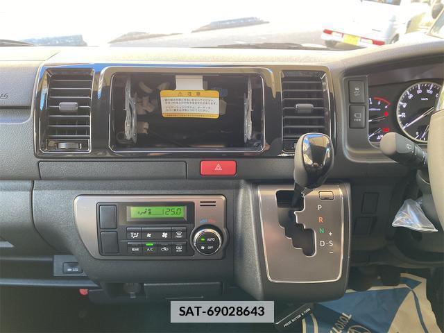 Toyota HIACE VAN 2025-06 7934805-10