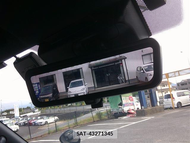 Toyota HIACE VAN 2022-02 7935132-13
