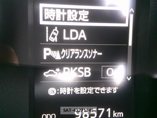 Toyota HIACE VAN 2022-02 7935132-16