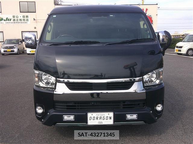 Toyota HIACE VAN 2022-02 7935132-2