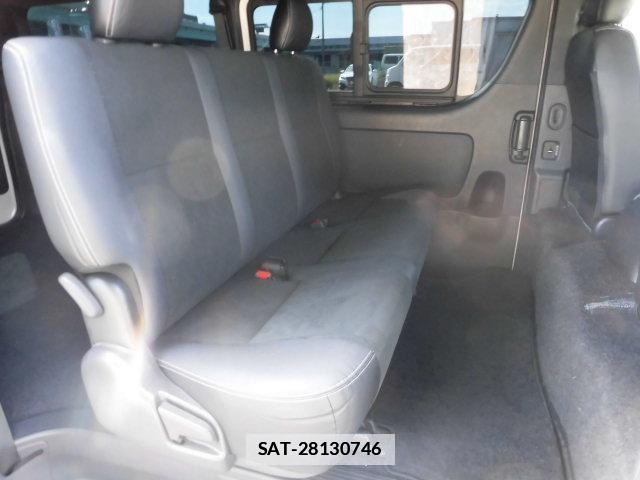 Toyota HIACE VAN 2020-02 7935590-14