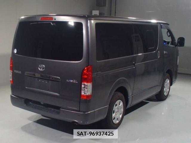 Toyota HIACE VAN 2021-03 7936041-1