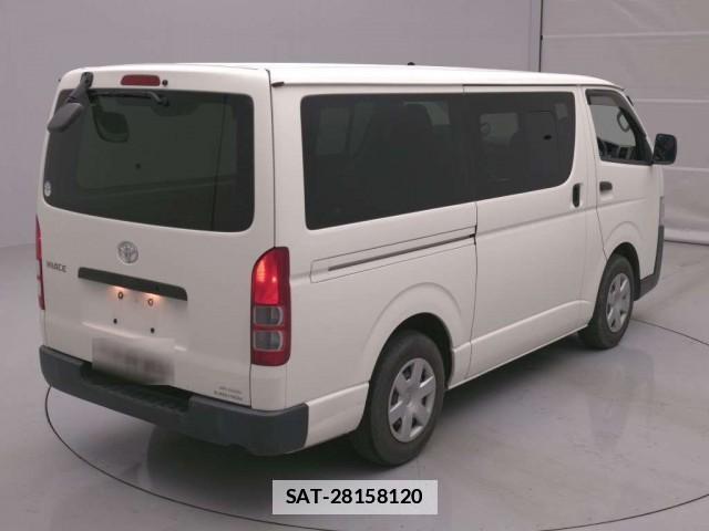 Toyota HIACE VAN 2021-06 7936052-1