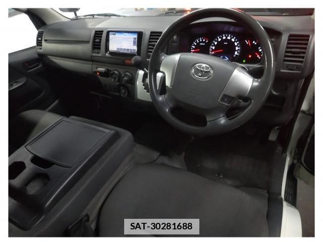 Toyota HIACE VAN 2018-10 7936407-3