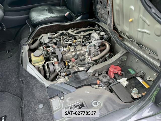 Toyota HIACE VAN 2018-05 7936635-16