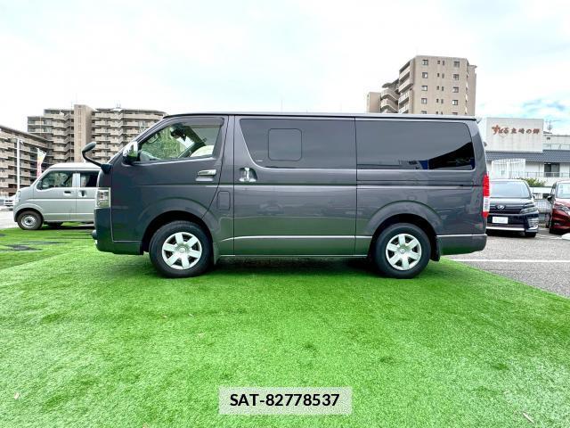 Toyota HIACE VAN 2018-05 7936635-2