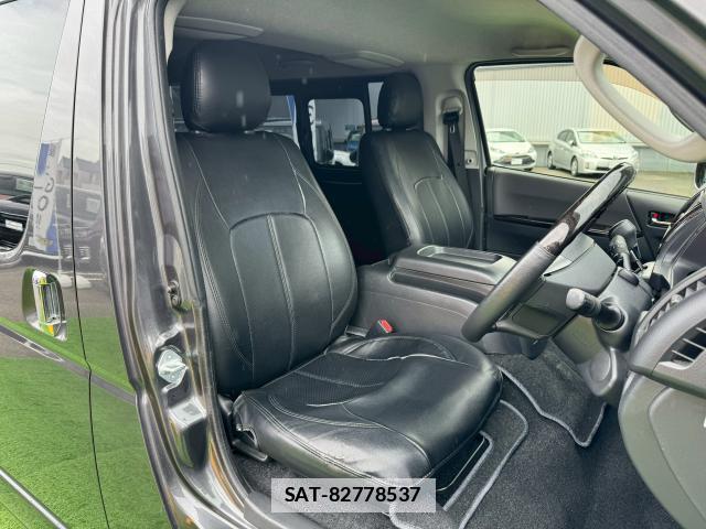 Toyota HIACE VAN 2018-05 7936635-4