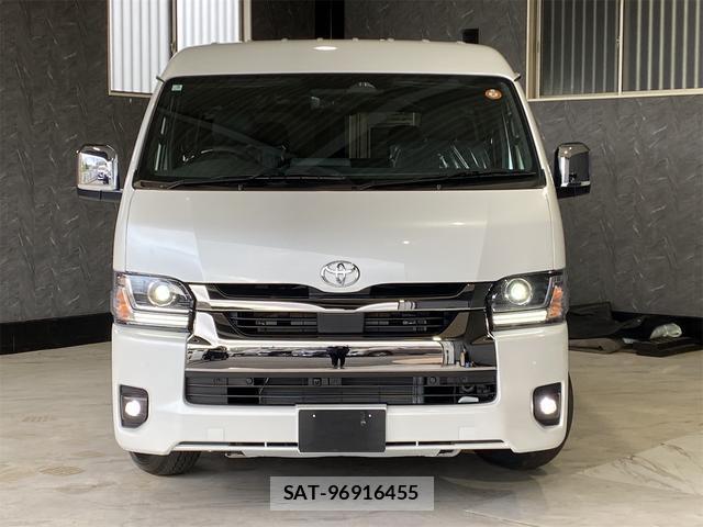 Toyota HIACE VAN 2026-05 7936944-1