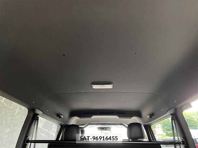 Toyota HIACE VAN 2026-05 7936944-11