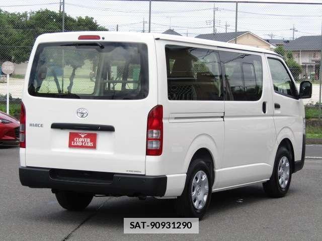 Toyota HIACE VAN 2026-05 7937213-1