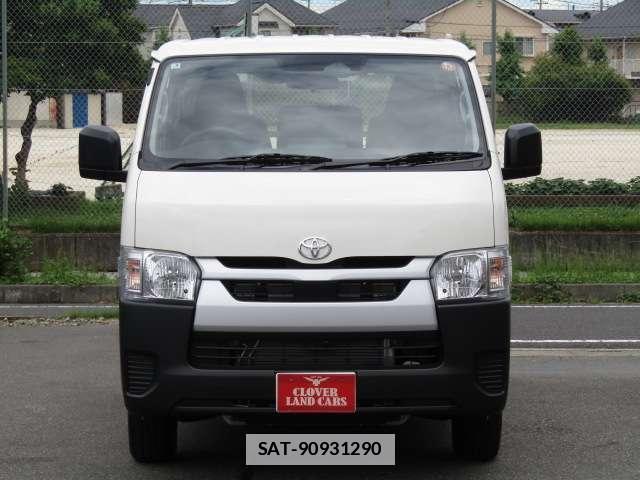 Toyota HIACE VAN 2026-05 7937213-3