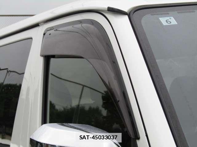 Toyota HIACE VAN 2020-06 7937214-14
