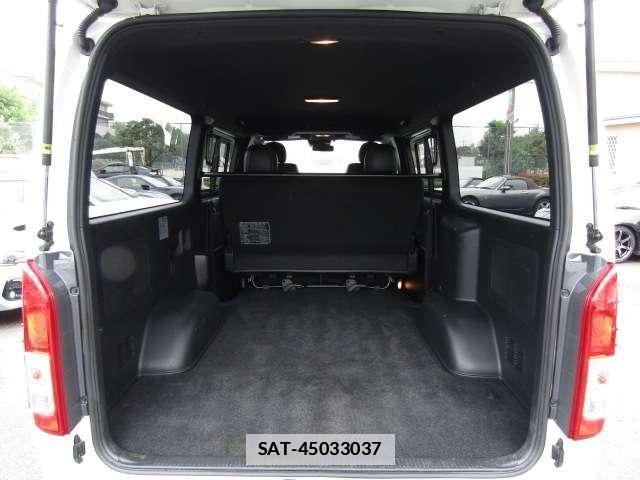 Toyota HIACE VAN 2020-06 7937214-7